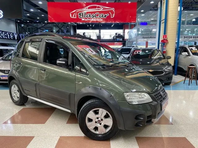 Carro Fiat Idea 2010 Adventure 1.8 (Flex)