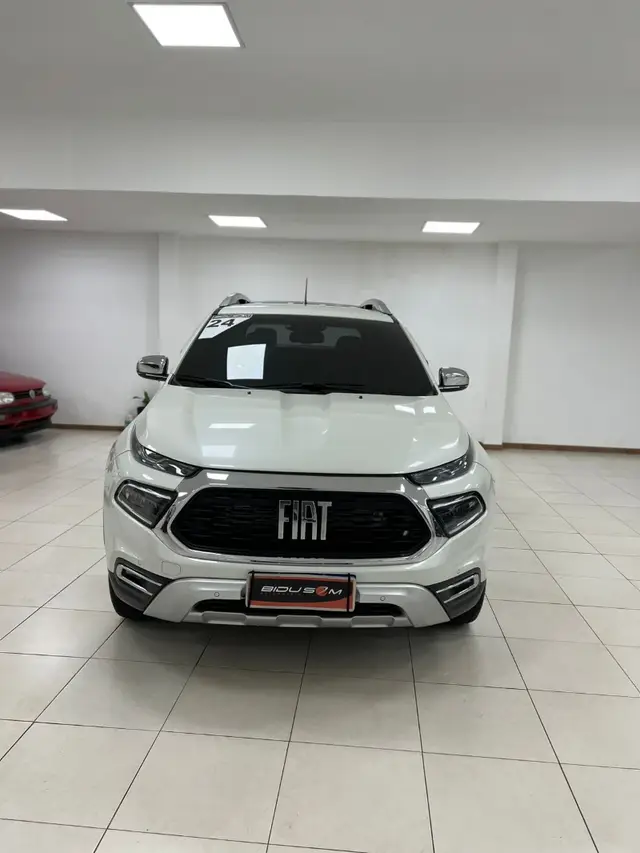 Carro Fiat Toro 2024 Volcano 2.0