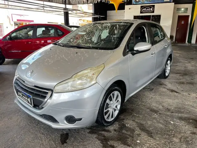 Carro Peugeot 208 2014 Active 1.5 8V (Flex)