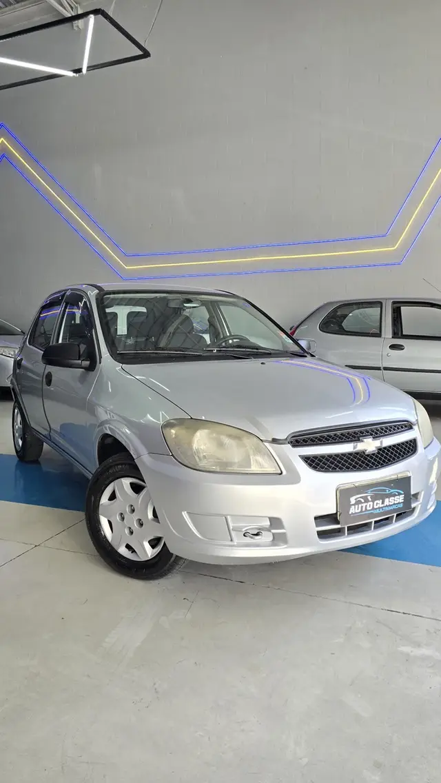 Carro Chevrolet Celta 2013 LS 1.0 (Flex) 4p