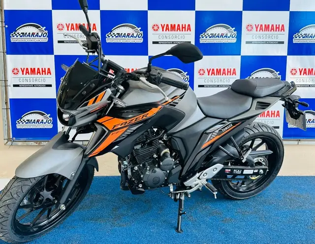 Moto Yamaha Fazer FZ25 2025 Connected