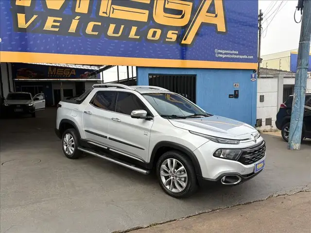 Carro Fiat Toro 2019 Volcano 2.0 diesel AT9 4x4