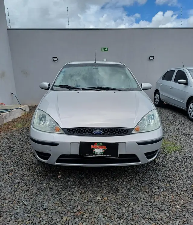 Carro Ford Focus Sedan 2004 Ghia 2.0 16V (Aut)