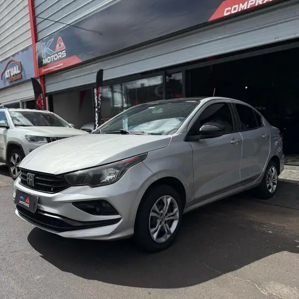 Fiat Cronos Drive 1.0 (Flex) MT