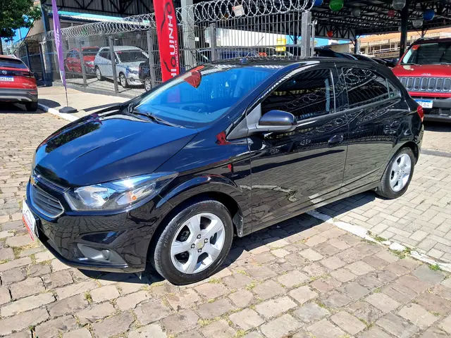 Carro Chevrolet Onix 2019 1.4 LT SPE/4