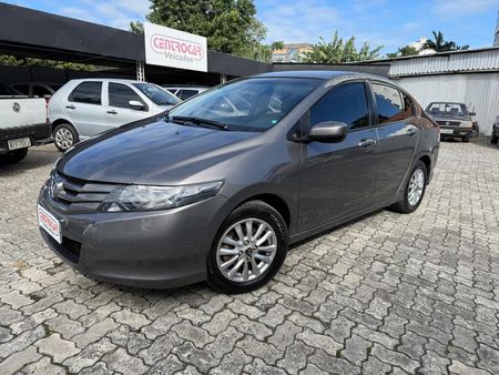 City LX 1.5 16V (flex)