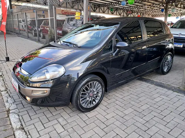 Carro Fiat Punto 2013 Sporting 1.8 16V (Flex)