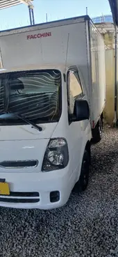 Carro Kia Bongo 2015 2.5 STD RS K788