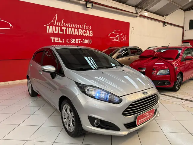 Carro Ford New Fiesta Hatch 2017 New Fiesta SEL 1.6 16V PowerShift