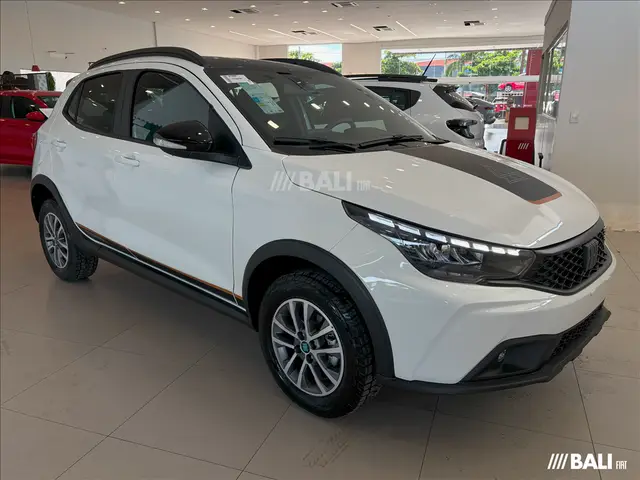 Carro Fiat Argo 2026 Trekking 1.3 CVT