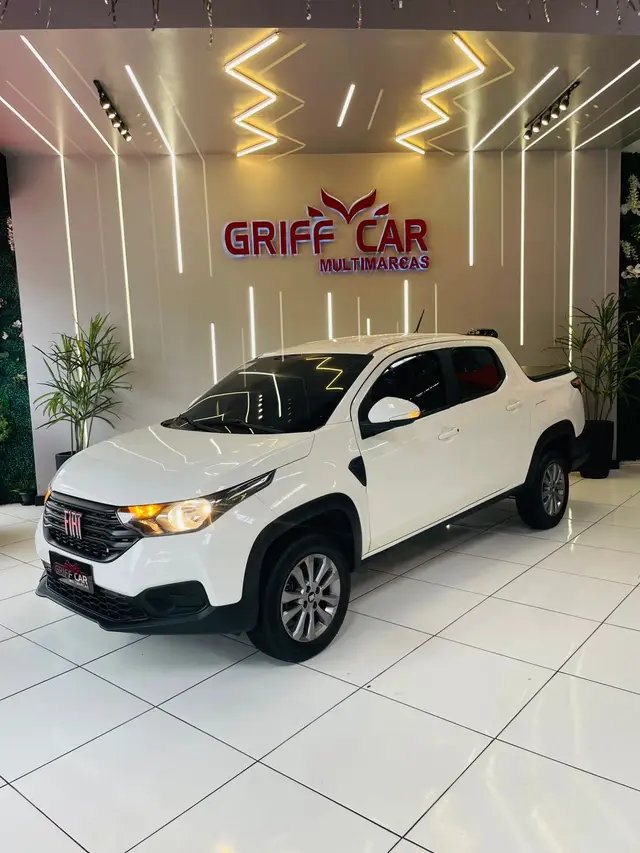Carro Fiat Strada 2024 Freedom 1.3 Flex 8V CD