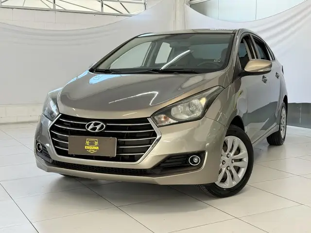 Carro Hyundai HB20S 2018 1.0 Comfort Plus (Flex)