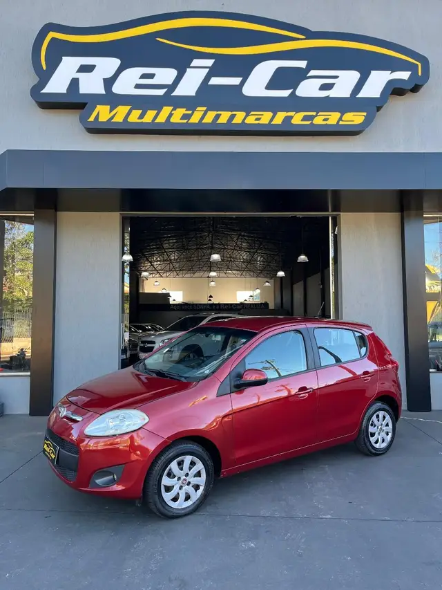 Carro Fiat Palio 2013 Attractive 1.0 8V (Flex)