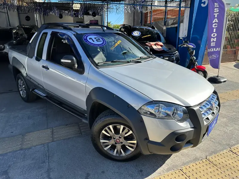 Fiat Strada Adventure 1.8 16V (Flex) (Cabine Estendida)