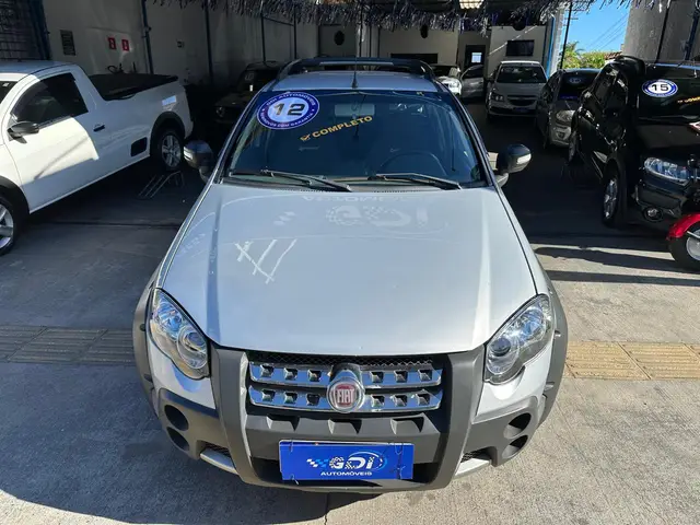 Carro Fiat Strada 2012 Adventure 1.8 16V (Flex) (Cabine Estendida)