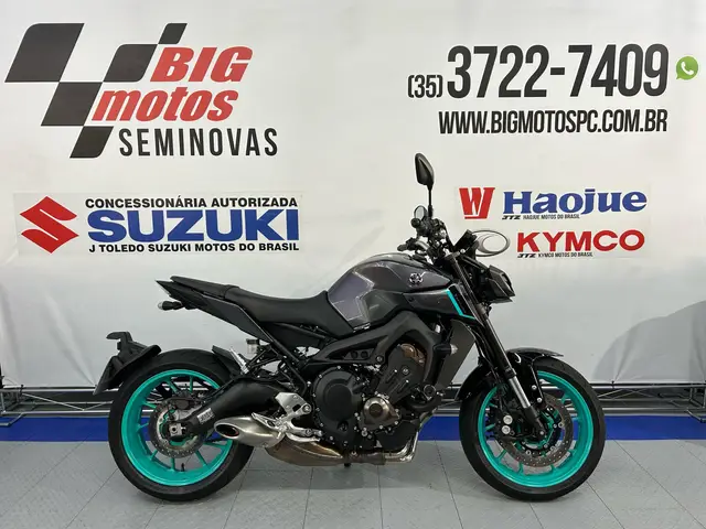 Carro Yamaha MT-09  2025 ABS