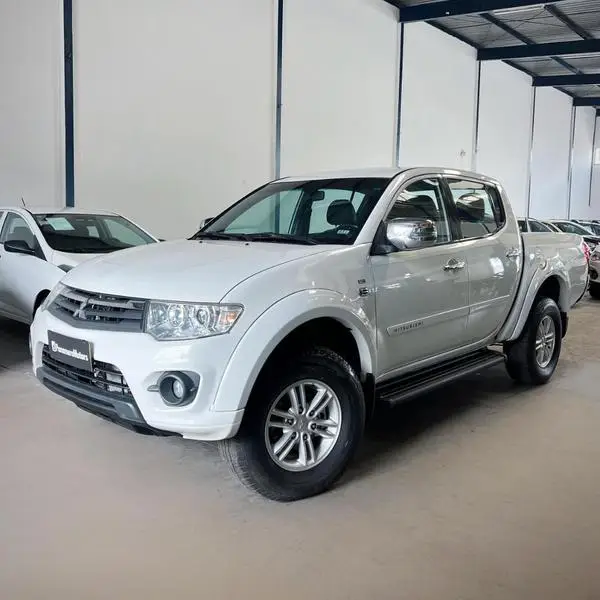 Carro Mitsubishi L200 Triton Sport 2014 3.5 V6 HPE 4WD (Flex) (Aut)