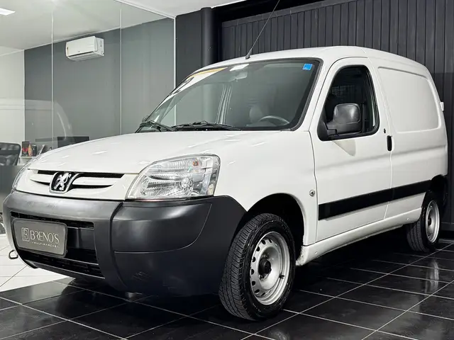 Carro Peugeot Partner 2022 Furgão 1.6 16V (Flex)