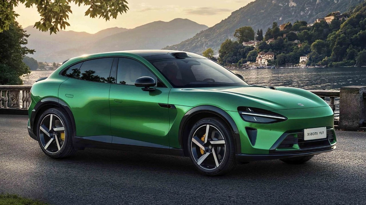 Grandalhão, de quase 5 metros e com até 690 cv, acelera de 0 a 100 km/h em 3,2 s e atinge máxima de mais de 250 km/h; preços, que serão revelados em julho, devem partir de R$ 255 mil