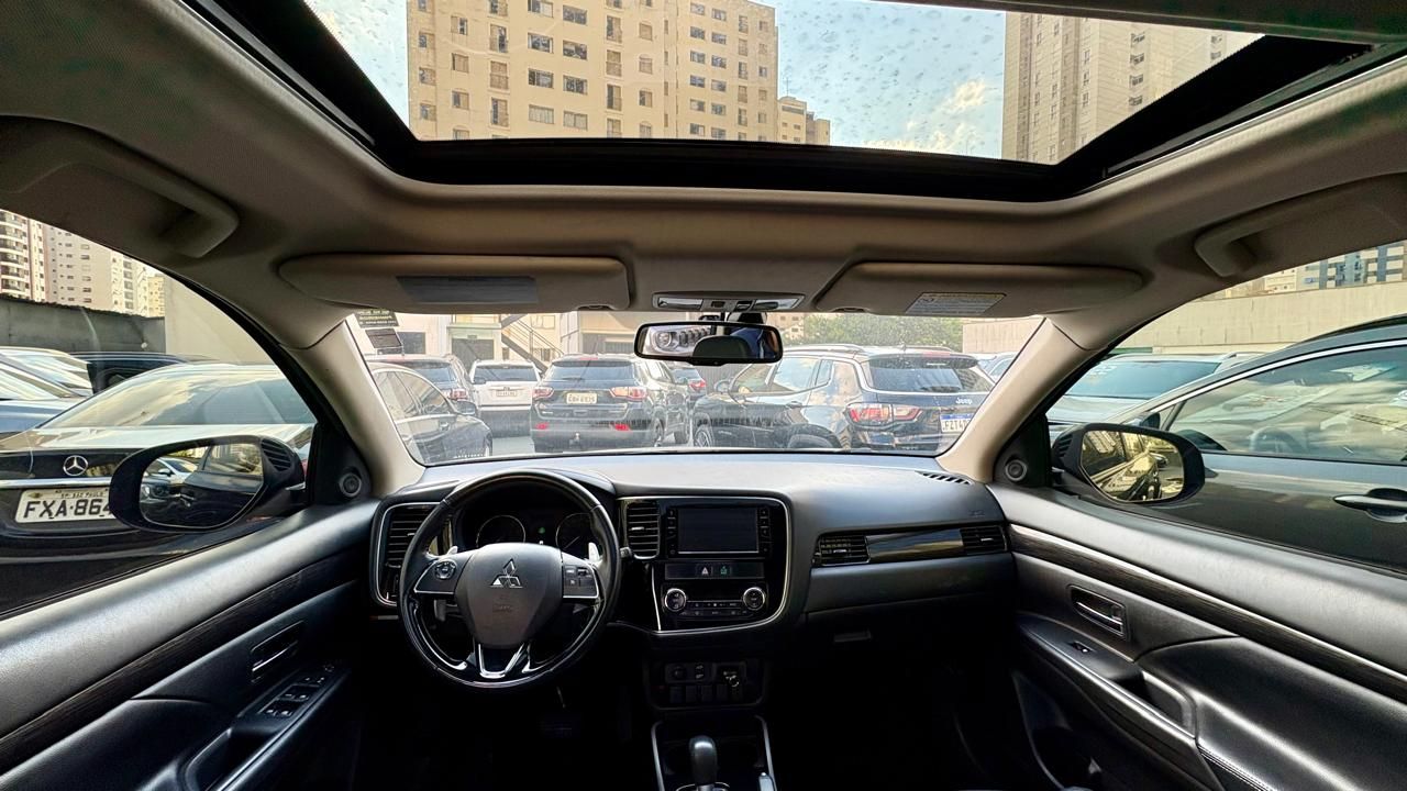 Outlander Comfort 2.0 16V (Aut)