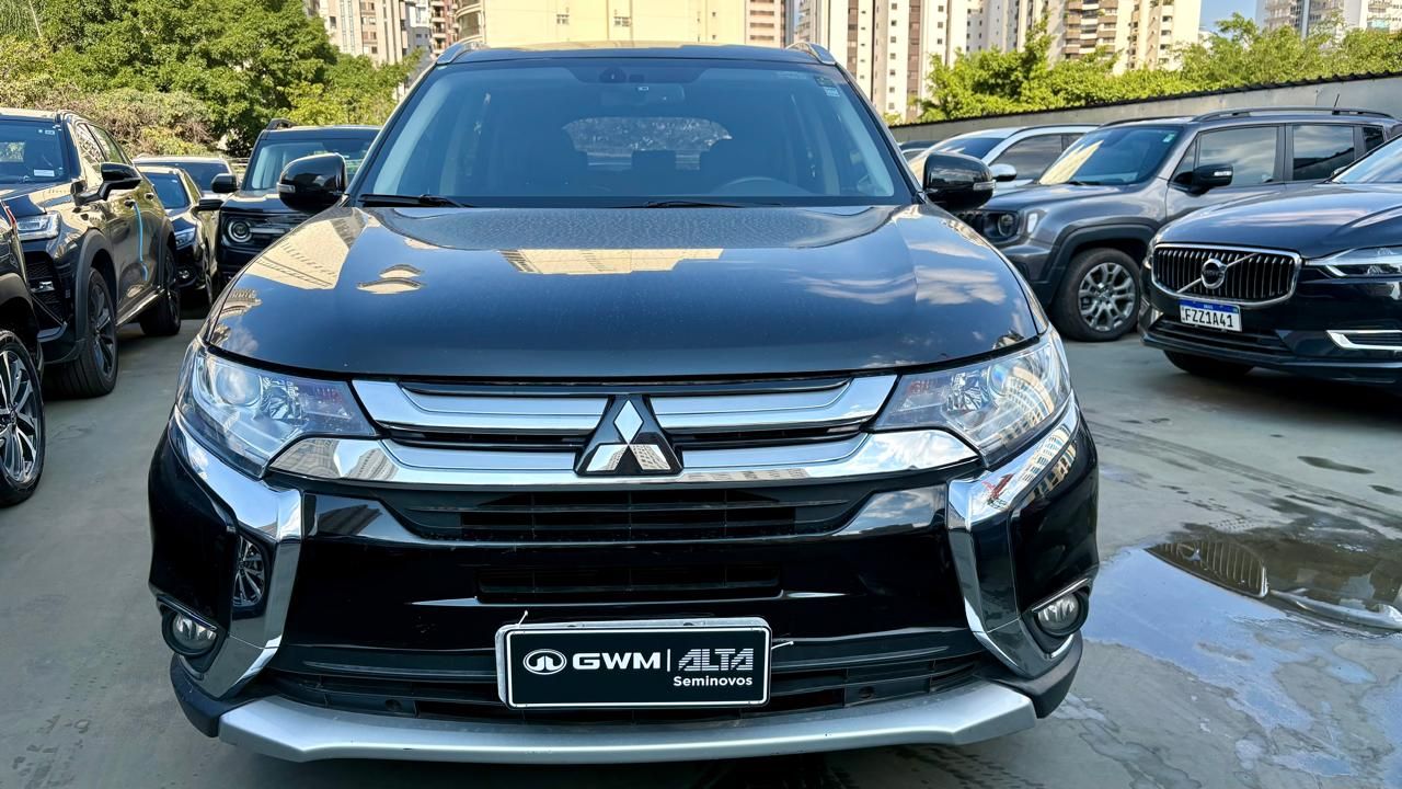 Outlander Comfort 2.0 16V (Aut)