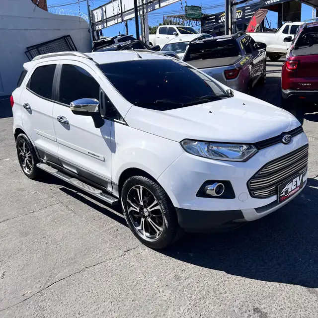 Carro Ford EcoSport 2015 Ecosport Freestyle 1.6 16V (Flex)