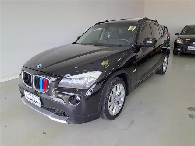 Carro BMW X1 2012 2.0 16V sDrive18i