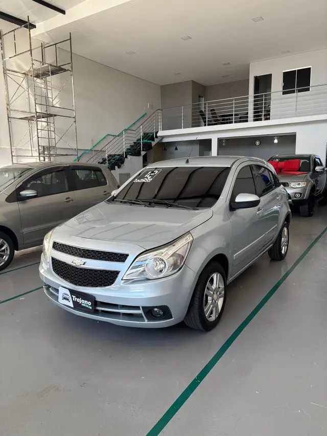 Carro Chevrolet Agile 2012 LTZ 1.4 8V (Flex)