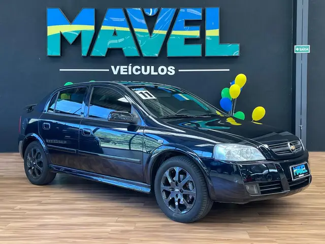 Carro Chevrolet Astra Hatch 2011 Advantage 2.0 (Flex)