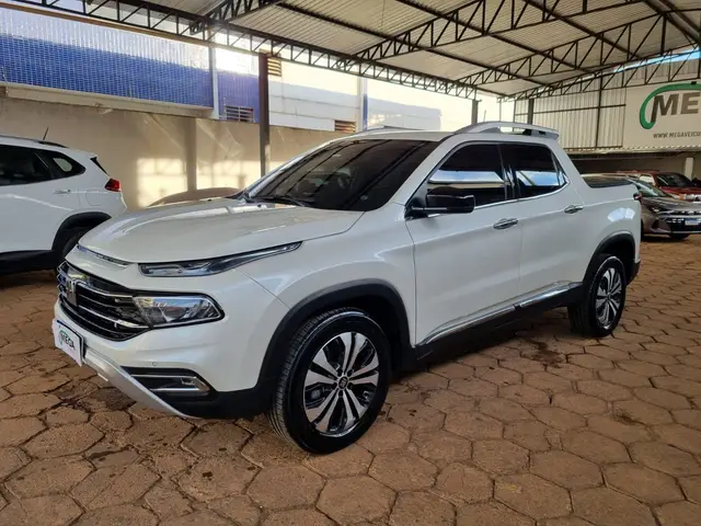 Carro Fiat Toro 2023 Volcano 2.0 TDI 4x4 (Aut)