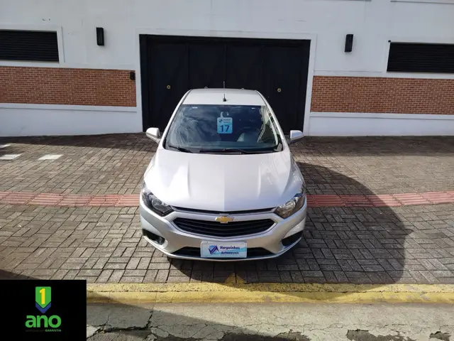 Carro Chevrolet Onix 2017 1.4 LT SPE/4