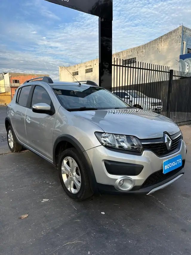 Carro Renault Sandero Stepway 2015 1.6 8V Easy-R (Flex)