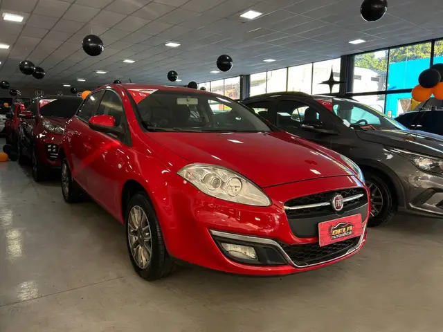 Carro Fiat Bravo 2016 Essence 1.8 16V Dualogic (Flex)