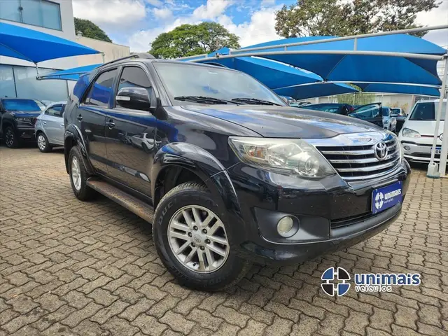 Carro Toyota SW4 2015 SR 4x2 2.7/ 2.7 Flex 16V Aut.