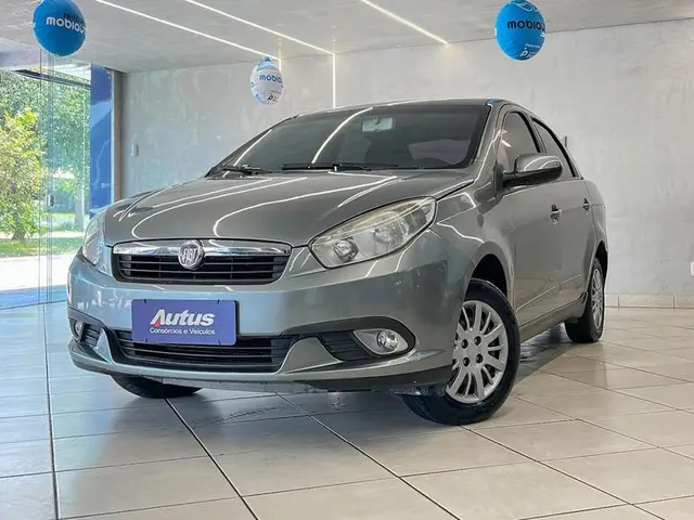 Carro Fiat Grand Siena 2013 Evo Attractive 1.4 8V (Flex)