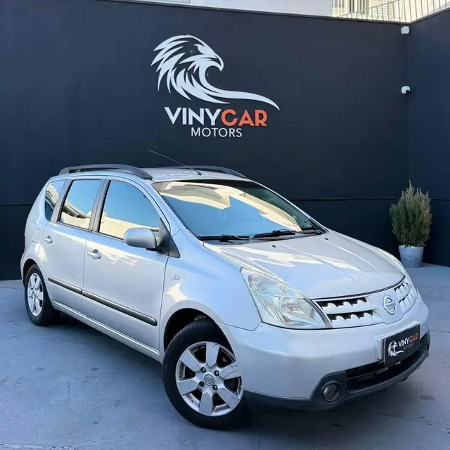 Carro Nissan Livina 2010 SL 1.6 16V (flex)