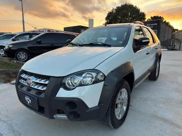 Carro Fiat Palio 2012 1.0 Cel. ECON./ITALIA F.Flex 8V 4p