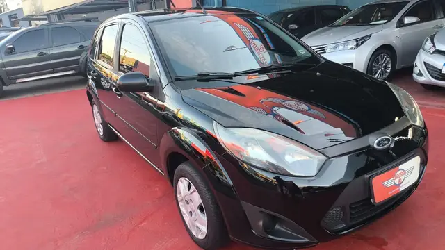 Carro Ford Fiesta Hatch 2013 Rocam 1.0 (Flex)