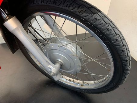Biz 125i ES