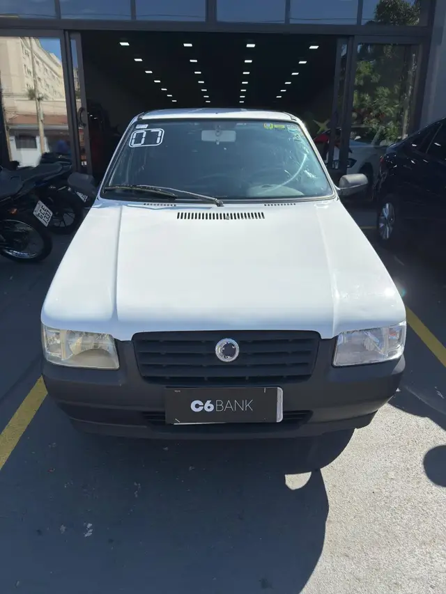 Carro Fiat Uno Mille 2007 Fire 1.0 (Flex) 4P