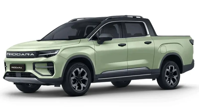Picape chinesa anti-Fiat Toro ganha versão híbrida de 353 cv mais rápida que Jetta