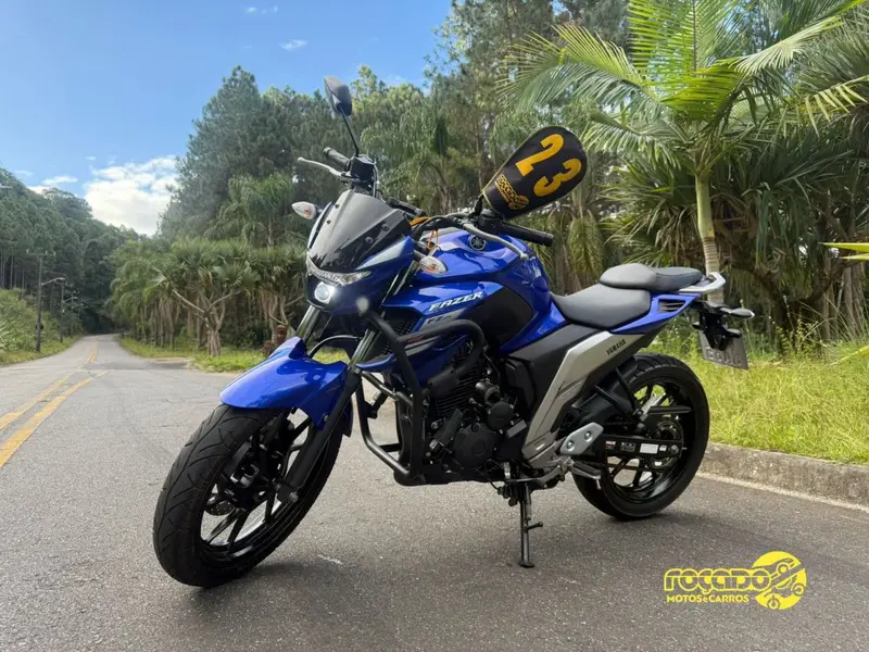Yamaha Fazer FZ25 Flex