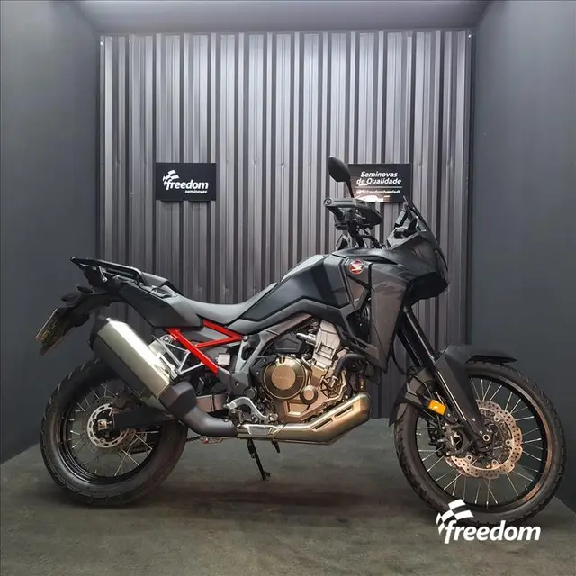 Carro Honda CRF 1100L 2023 Africa Twin MT