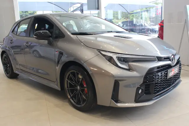 Carro Toyota GR Corolla Circuit 1.6 Turbo 4x4 Mec
