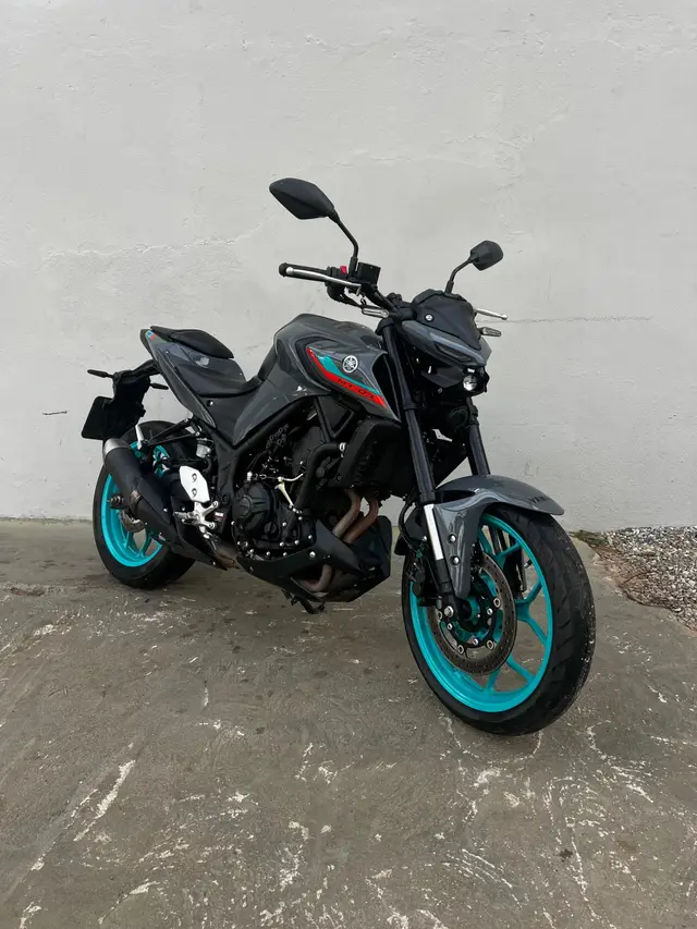 Moto Yamaha MT-03 2024 ABS