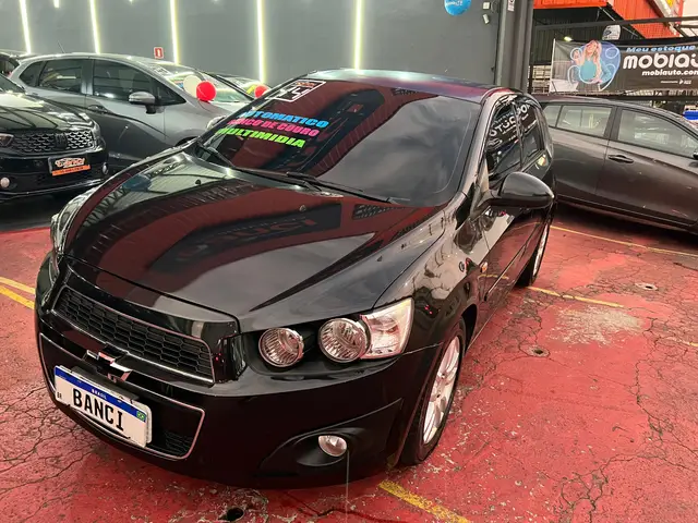 Carro Chevrolet Sonic 2014 Hatch LTZ 1.6 (Aut)