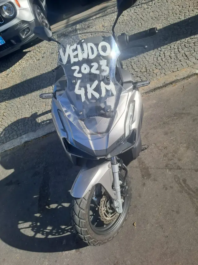 Carro Honda ADV 2023 ABS