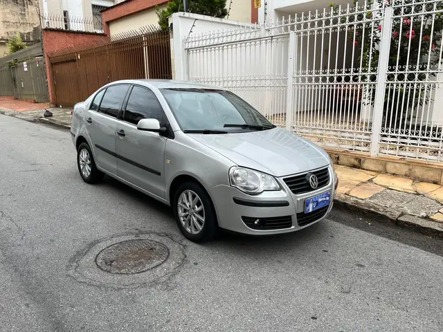 Carro Volkswagen Polo Sedan 2009 1.6 8V (Flex)