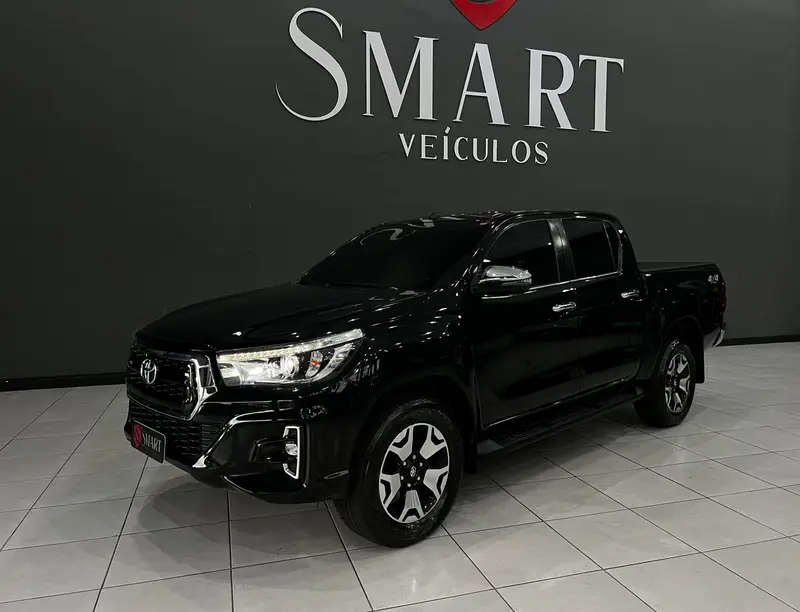 Toyota Hilux Cabine Dupla Hilux 2.8 TDI SRX CD 4x4 (Aut)