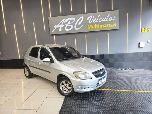 Carro Chevrolet Celta 2013 LT 1.0 (Flex)